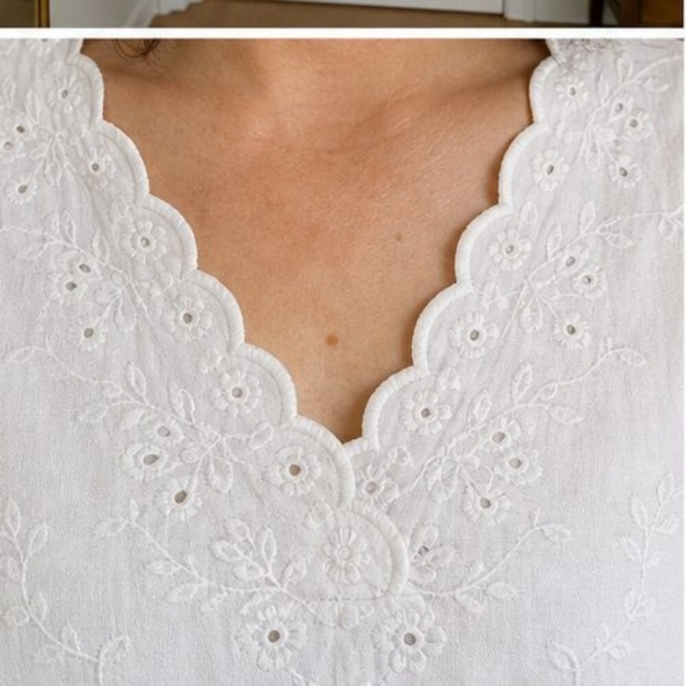 Ivory Puff Sleeve Top - Picture 4 of 6